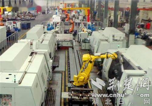 智能機器人研發驅動，鄖陽智能工廠生產繁忙正當時